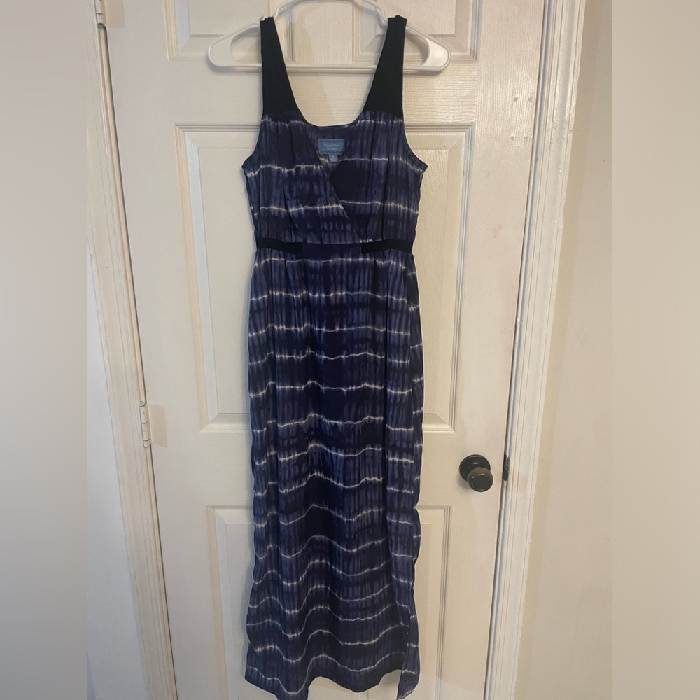 Ladies long dress, simply Vera sz Med